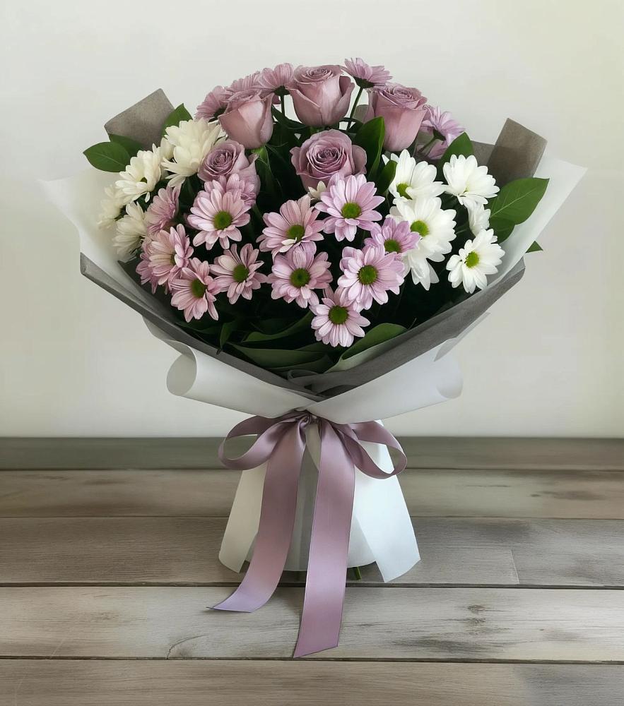 Букет цветов из: Хризантемы и Розы в Алтайском