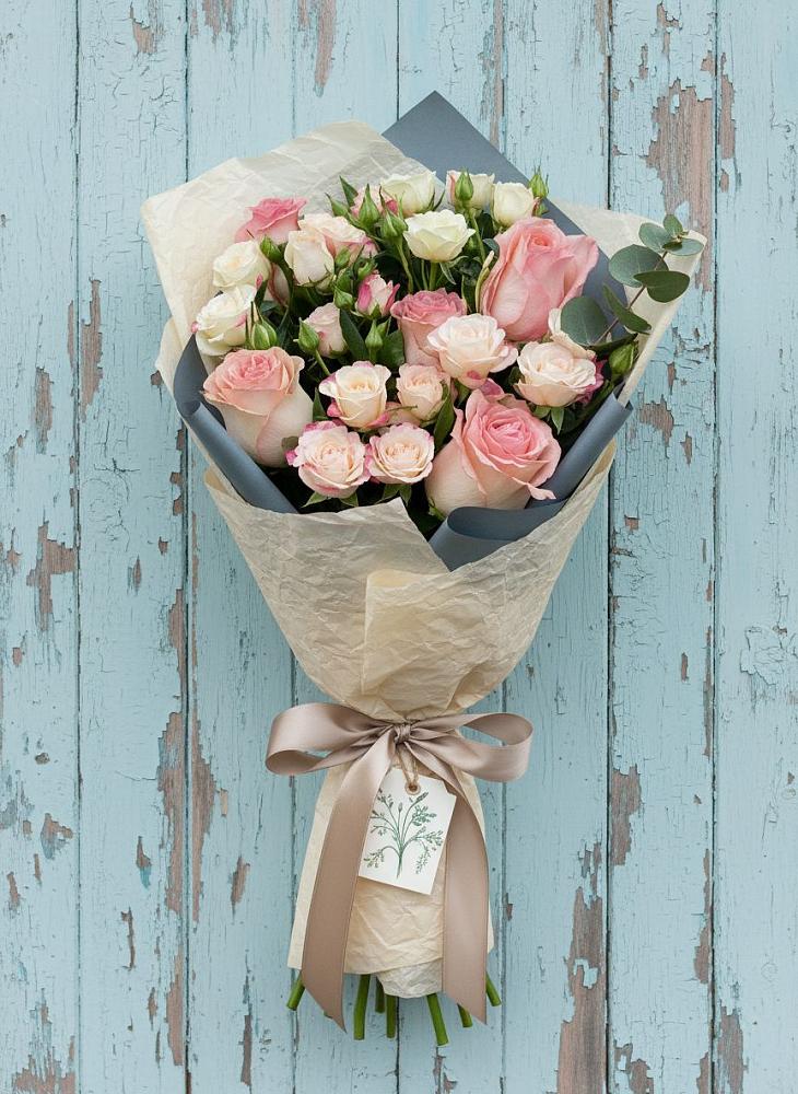 Букет цветов из: Розы в Алтайском