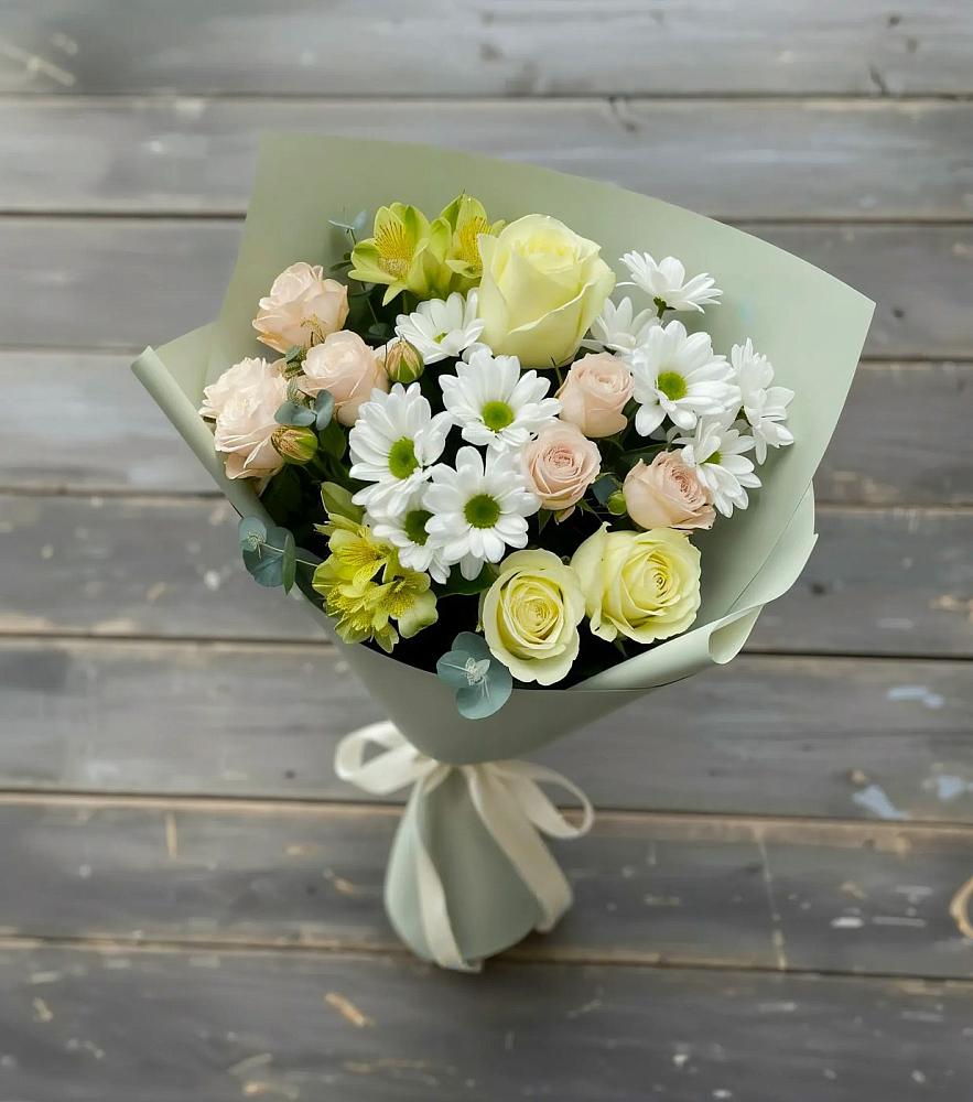 Букет цветов из: Альстромерии, Розы и Хризантемы в Алтайском