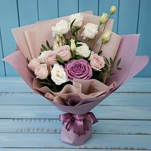 Букет цветов из:  Розы и Лизиантусы в Алтайском