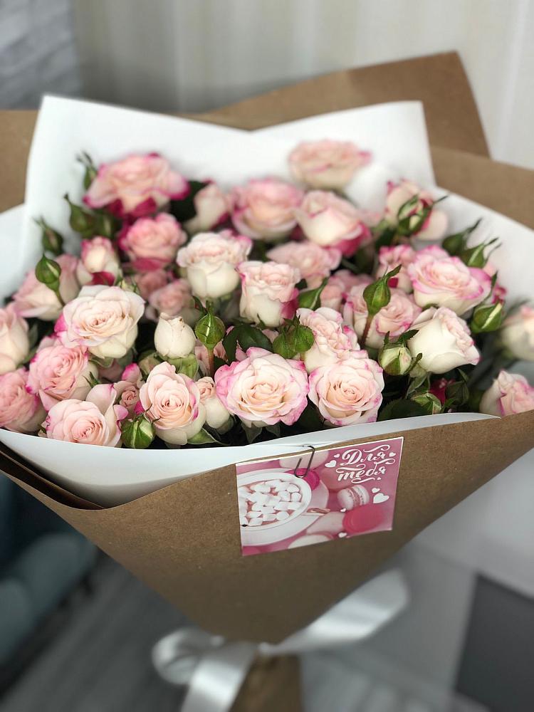 Букет цветов из: Розы в Алтайском