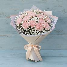 Букет цветов из:  Гвоздики в Алтайском