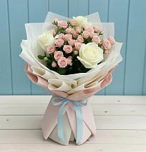 Букет цветов из:  Розы #REPLACE_PRED# Алтайском
