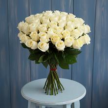 Букет 51 Белая роза Эдлесс Лав в Алтайском