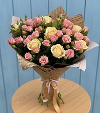 Букет цветов из:  Розы в Алтайском