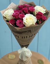 Букет цветов из:  Розы в Алтайском