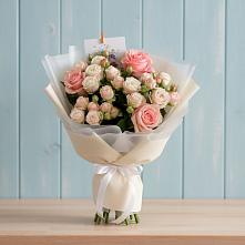 Букет цветов из:  Розы в Алтайском