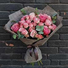 Букет цветов из:  Розы #REPLACE_PRED# Алтайском