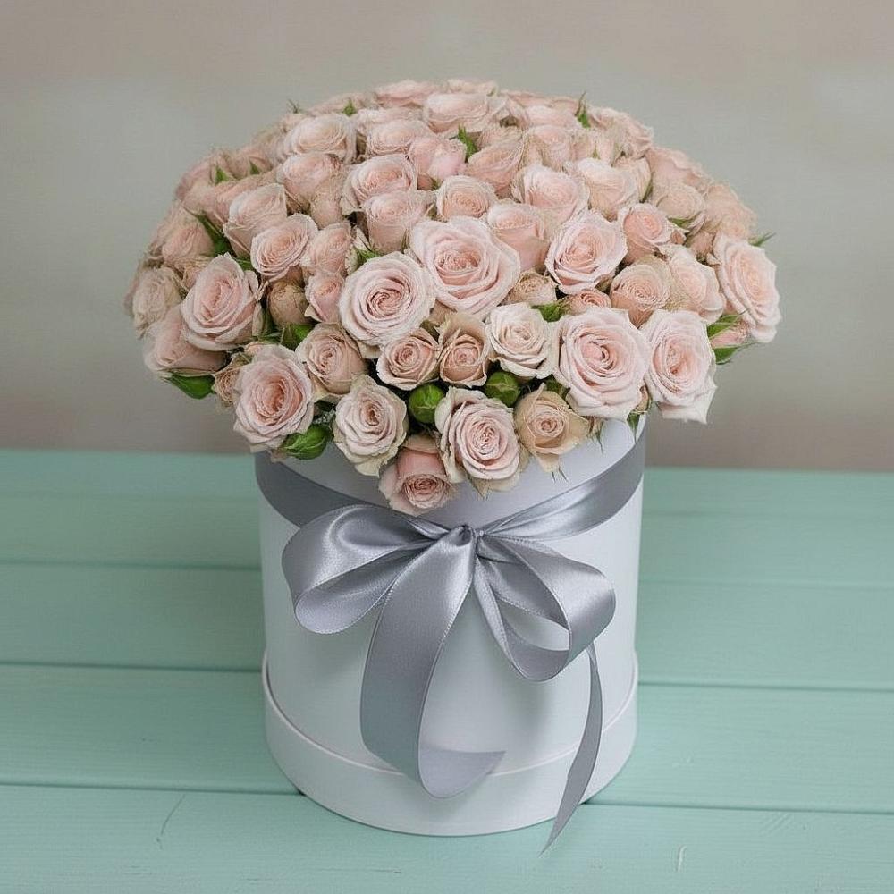 Цветочная композиция из Розы в шляпной коробке в Алтайском