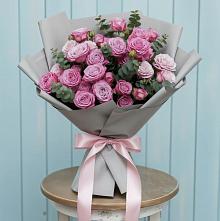 Букет цветов из:  Розы в Алтайском